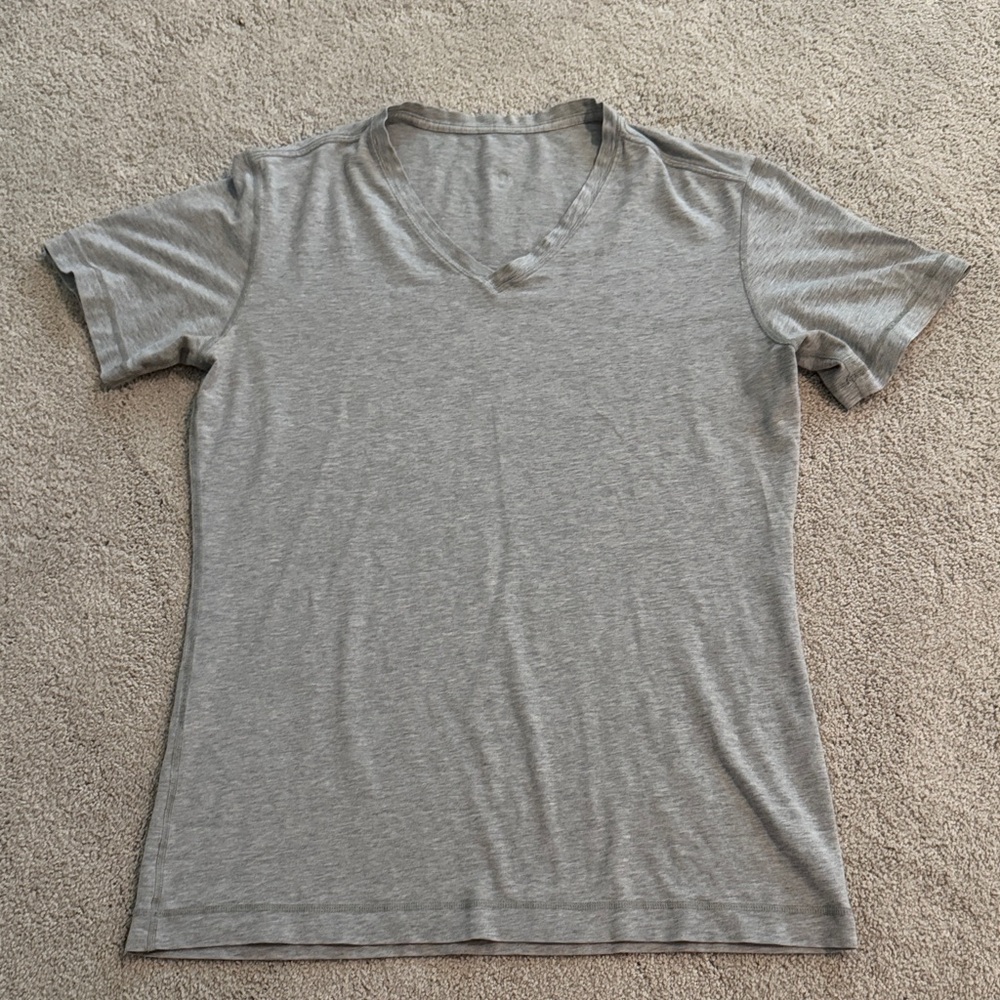 lululemon athletica Gray Short Sleeve Tee